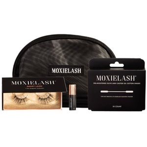 🎉HOST PICK! New MoxieLash Magnetic Lash Kit & Bag